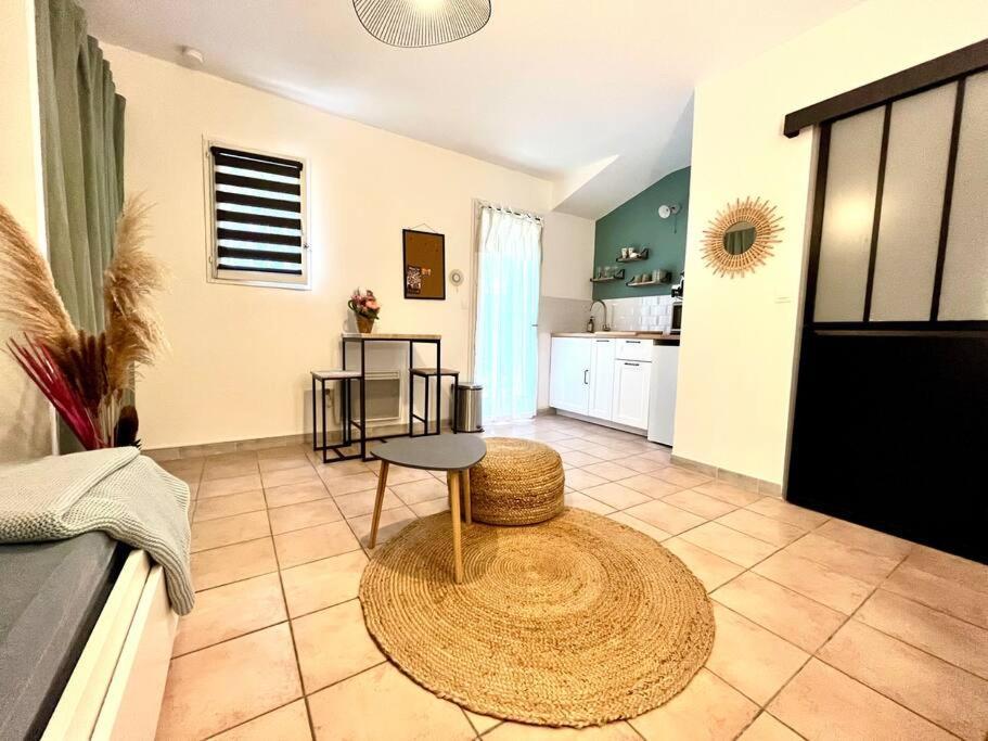Aix-En-Provence, Cosy Studio Proche Toutes Commodites, Linges Fournis Exterior foto